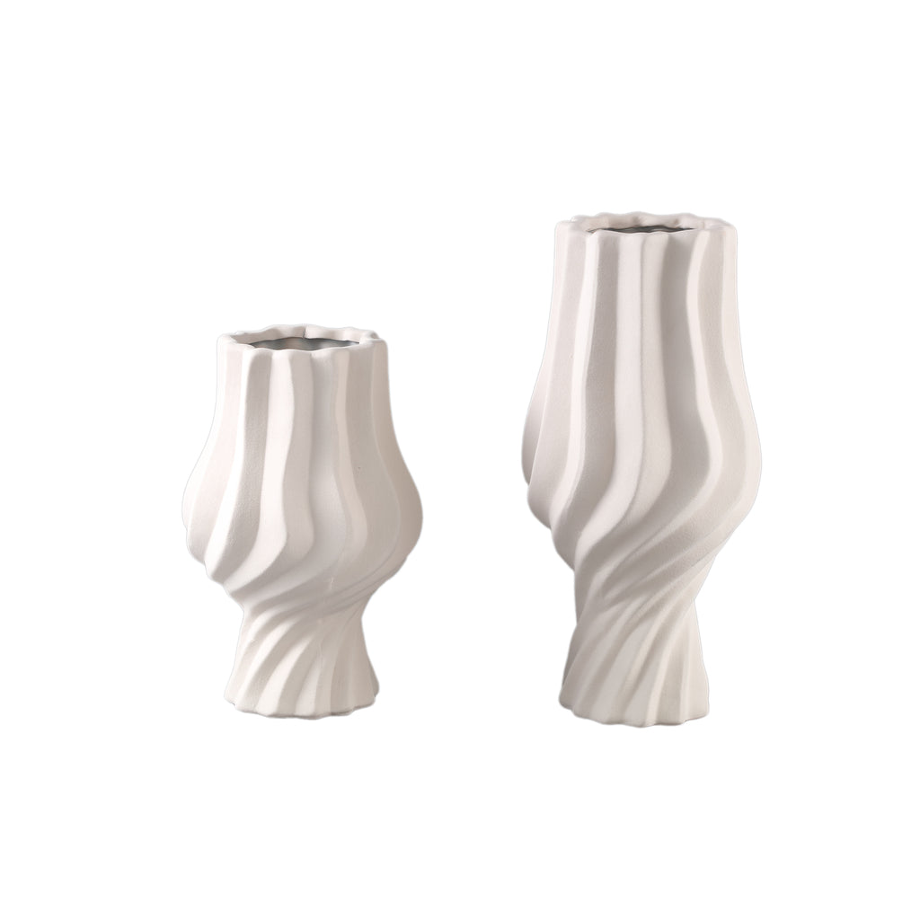 Clair Cream Ceramic Swirl Vaas Large PTMD - Vaas - PTMD - livinglovely.nl