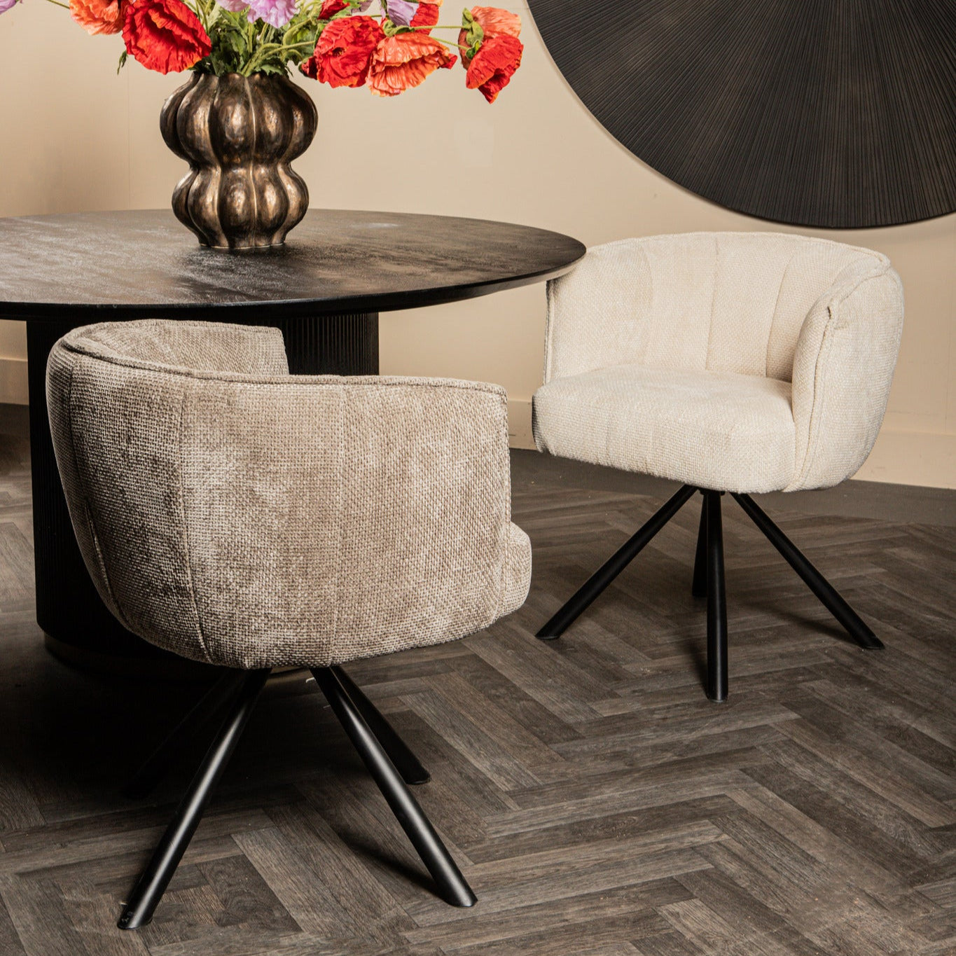 Como Eetkamerstoel draaibaar Cream PTMD - Eetkamerstoel - PTMD - livinglovely.nl