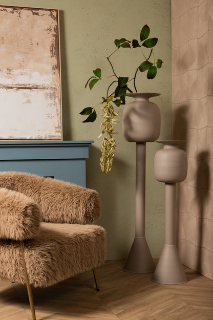 Dainah Cream iron pot op lange voet Large PTMD - Pot - PTMD - livinglovely.nl