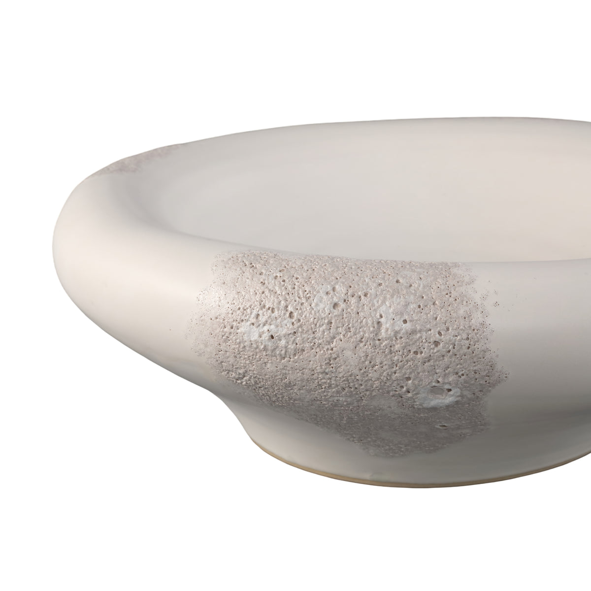 Dangelo Schaal Keramiek Wit Rond Medium van PTMD, productfoto vanuit een andere hoek