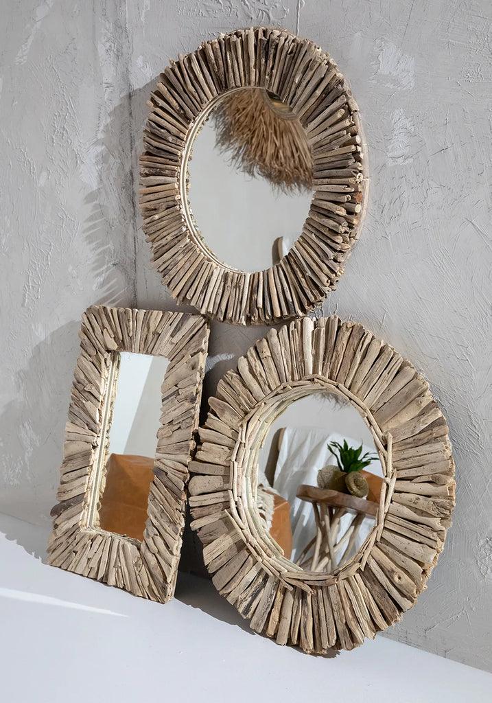 De Driftwood Framed Spiegel - Naturel - M , Spiegel , Bazar Bizar , livinglovely.nl