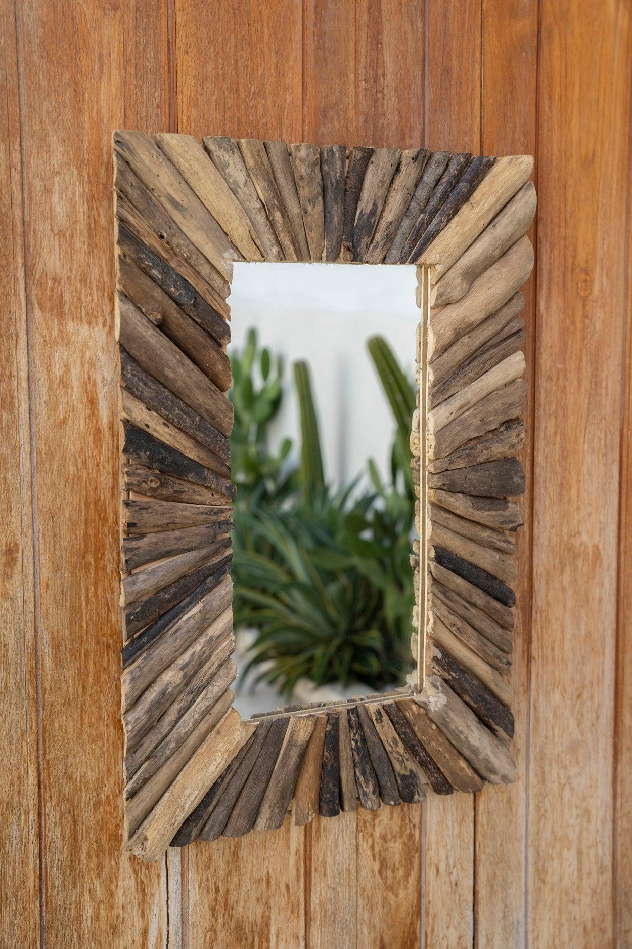 De Driftwood Framed Spiegel - Naturel - M , Spiegel , Bazar Bizar , livinglovely.nl