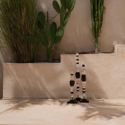 De Money Shell op Stand - L - Ornament - Bazar Bizar - livinglovely.nl