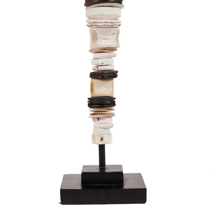 De Money Shell op Stand - S - Ornament - Bazar Bizar - livinglovely.nl