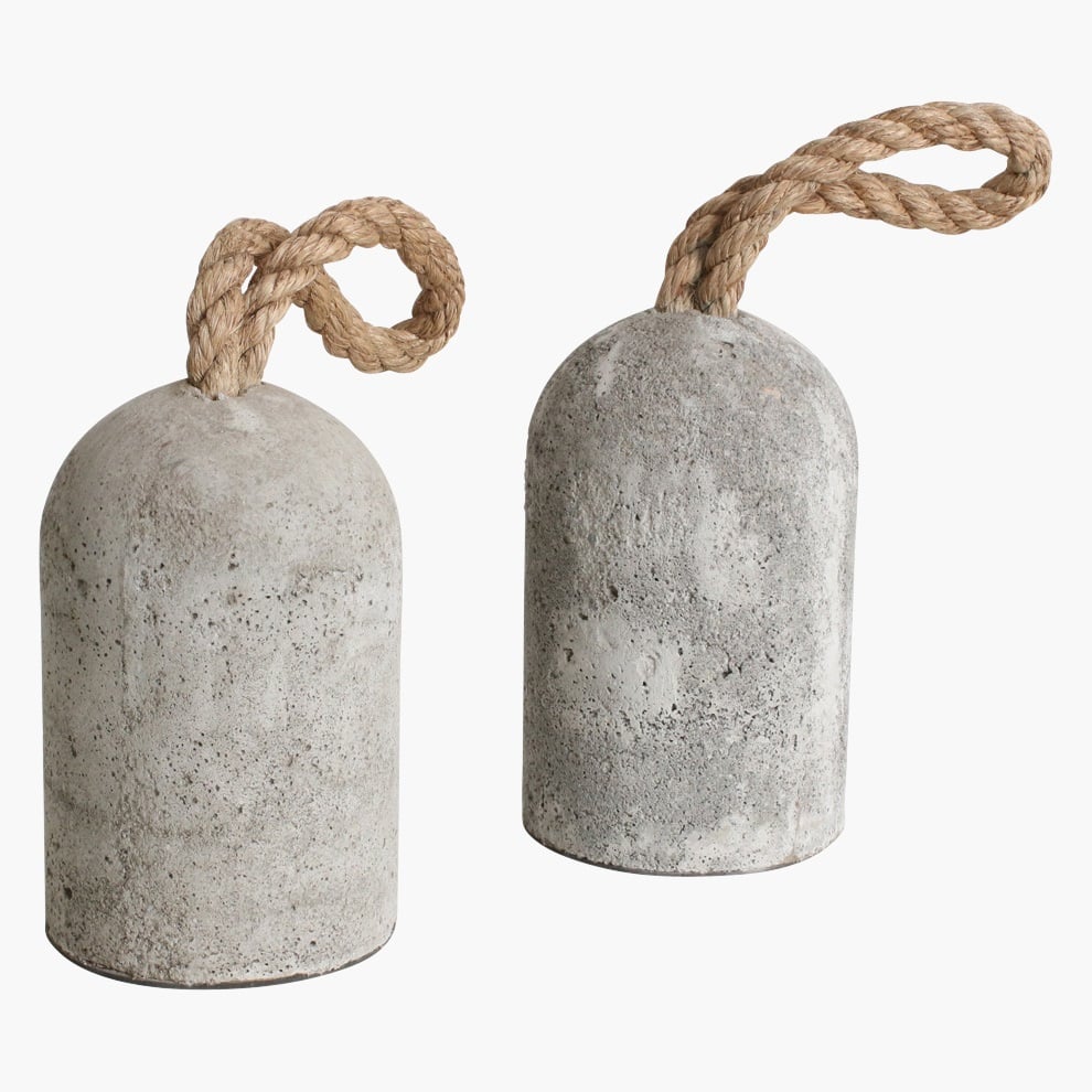 Grijze deurstopper van beton van Raw Materials, minimalistisch industrieel accent voor in de hal of slaapkamer