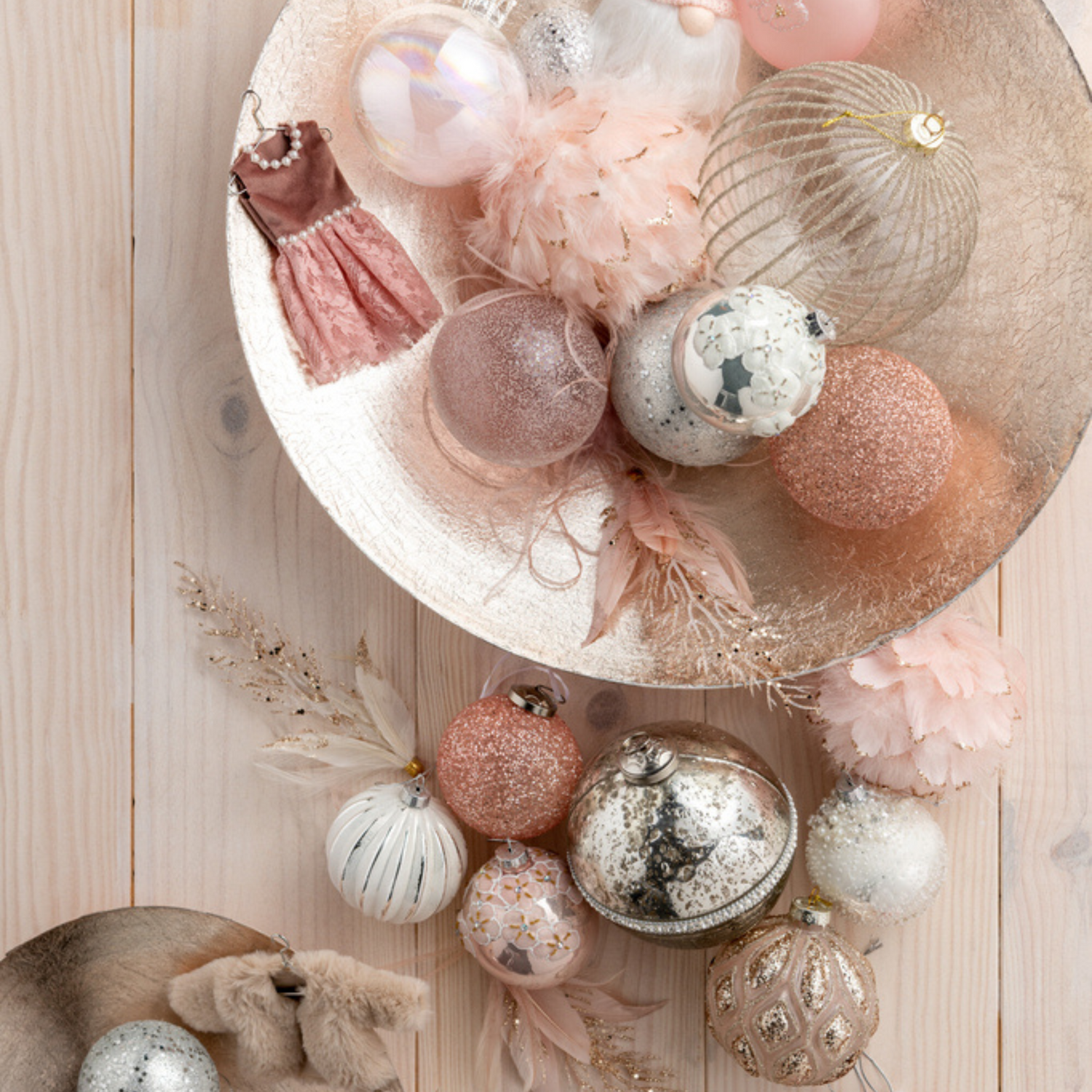 Doos van 6 Kerstballen Crown Roze Glas Small - Kerstbal - J-Line - livinglovely.nl