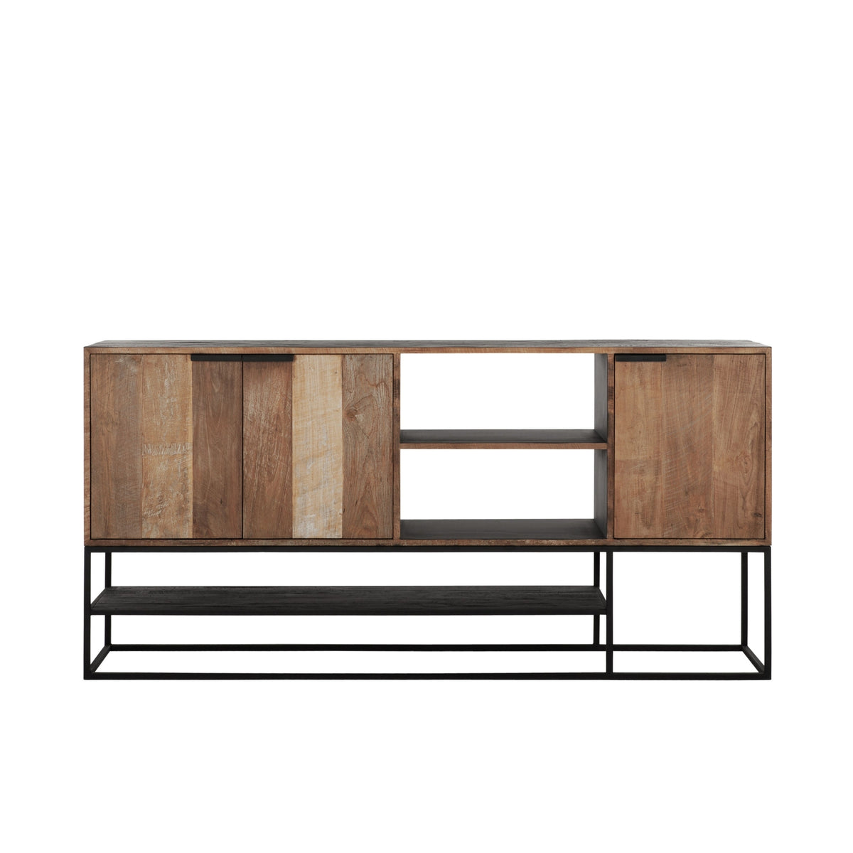 Dressoir Cosmo van DTP Home, detail van de zwart gebeitste plank en de houtnerf