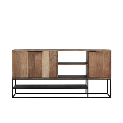 Dressoir Cosmo van DTP Home, detail van de zwart gebeitste plank en de houtnerf