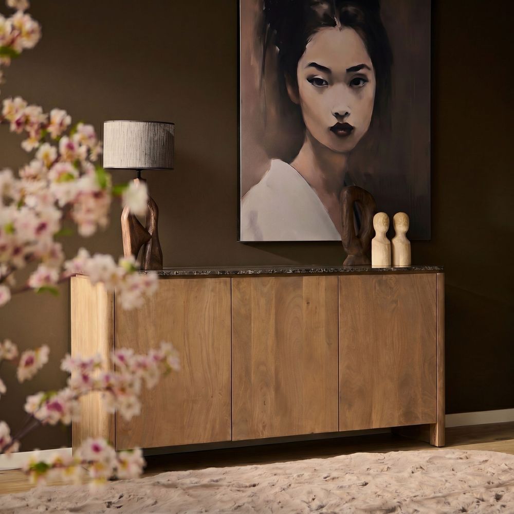 Dressoir Dallas van Starfurn met tijdloze uitstraling in naturel hout