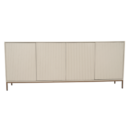 Detail van het bronskleurige metalen frame onder het Dressoir Madison van Starfurn