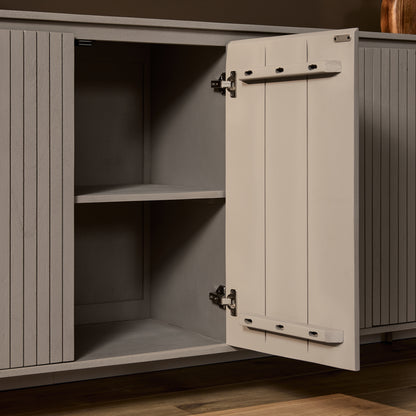 Dressoir Solana van Starfurn van opzij gezien, 45 cm diep en 90 cm hoog
