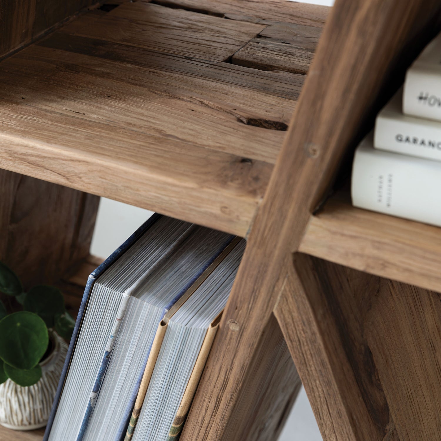 DTP Home Boekenkast Zorro - Boekenkast - DTP Home - livinglovely.nl