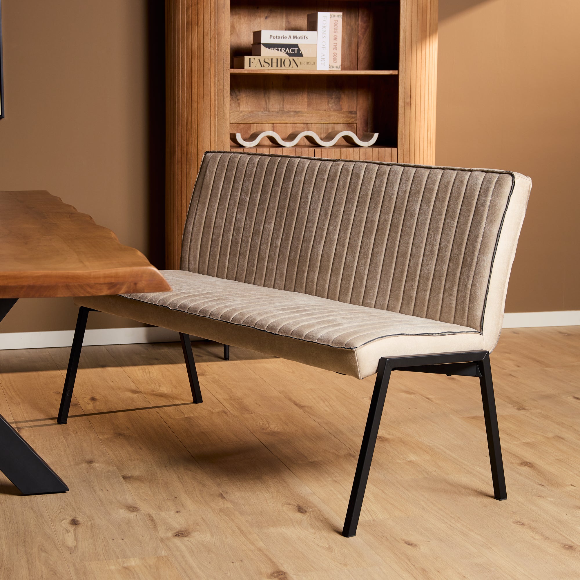 Eetkamerbank Tivoli van Starfurn in beige Bull eco leer, 155 cm breed