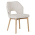 Eetkamerstoel Blossom van MUST Living, teakhouten frame met Polaris naturel bekleding, volledig in beeld