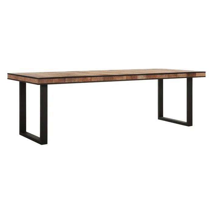 Eetkamertafel Cosmo van DTP Home, lange tafel met blad van gerecycled teakhout op zwart metalen frame