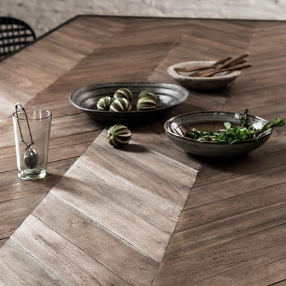 Eetkamertafel Criss Cross 240cm van DTP Home schuin van boven gezien