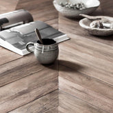Eetkamertafel Criss Cross 240cm van DTP Home, poot en frame van dichtbij