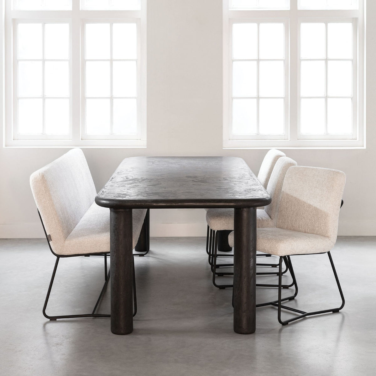 Eettafel Clio Pepper 260cm gedekt met servies DTP Home