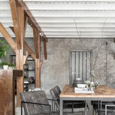 Houten eettafel Tracks met zwart metalen frame sfeerbeeld