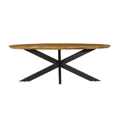 Eettafel Brandy van Starfurn vanuit een andere hoek, ovaal blad van 160 cm