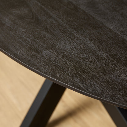 Zwart gelakte metalen matrixpoot van de eettafel Brandy Zwart 210 cm