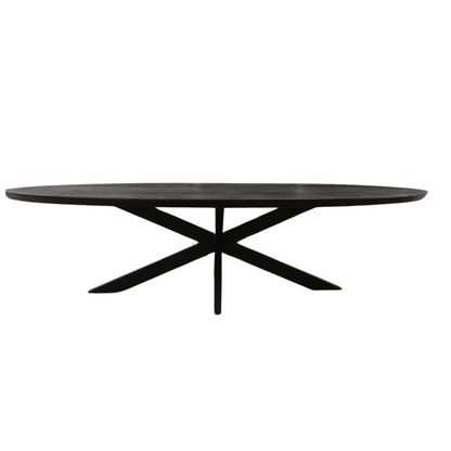 Eettafel Brandy Zwart van Starfurn vanuit een andere hoek, blad van 210 cm