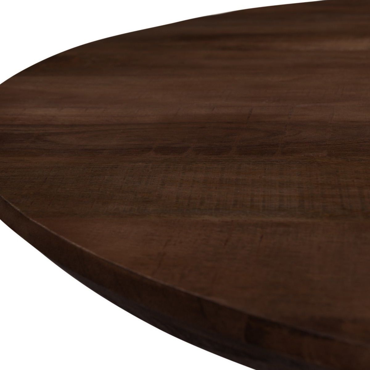 Detail van de bladrand en de nerf van de eettafel Jesper Chestnut