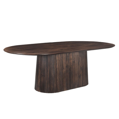 Vooraanzicht van de 230 cm lange Salvator eettafel in Walnut