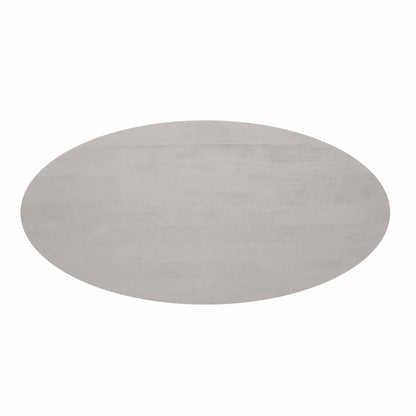 Ovale eettafel Solana van Starfurn in een eetkamer met stoelen eromheen
