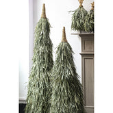 Elghanni Green Grass Kerstboom Beeld Small Groen 120cm van PTMD, groene kerstboom, vanuit een andere hoek gefotografeerd