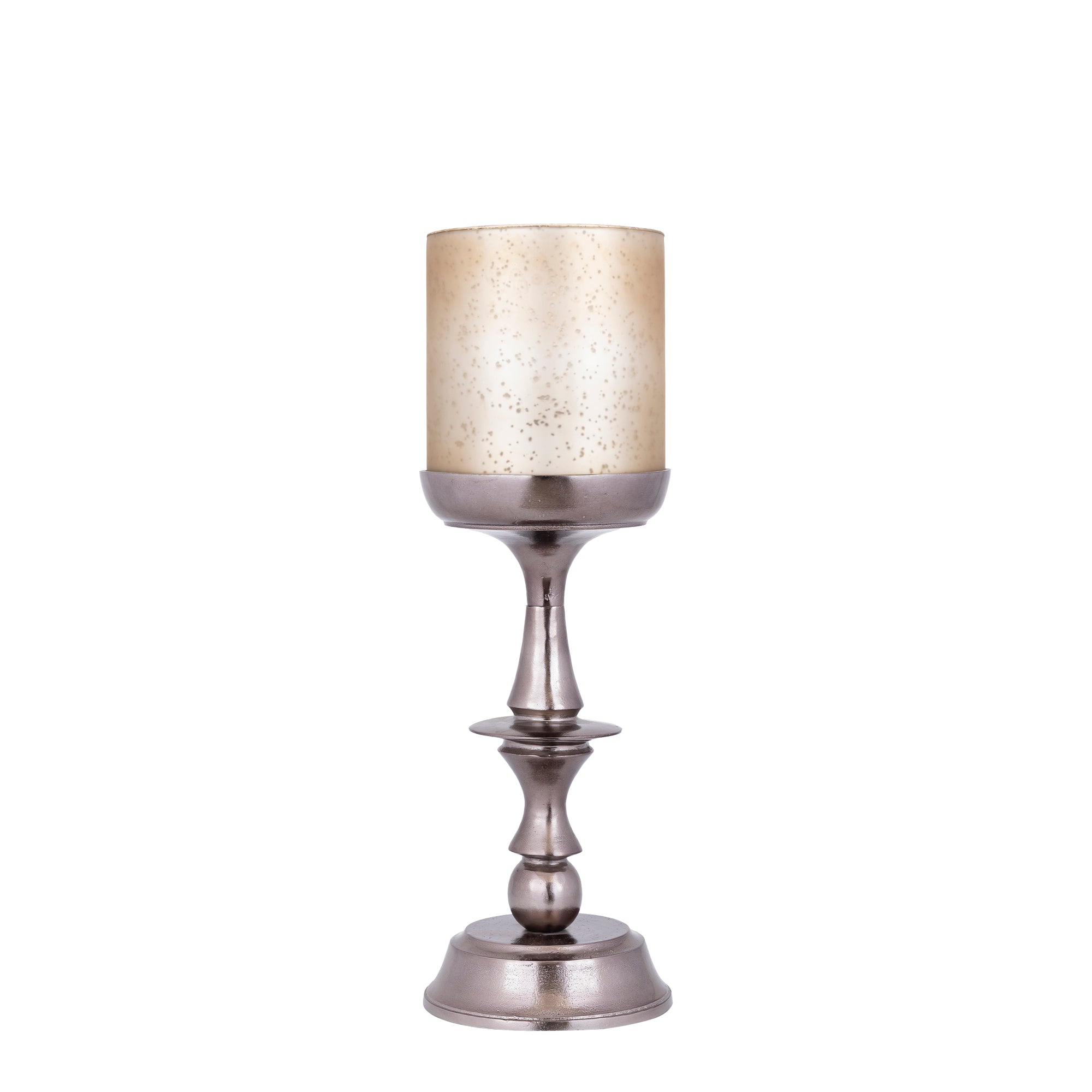 Eliviana Brass Casted Alu Stormlight Beige Glass M van PTMD, messingkleurig windlicht met beige glas op witte achtergrond