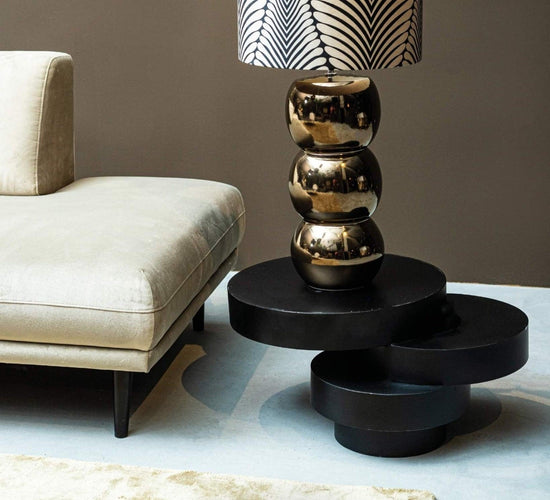 Essy Black Metal Sidetable Unequal Piled Up Rounds PTMD , Bijzettafel , PTMD , livinglovely.nl