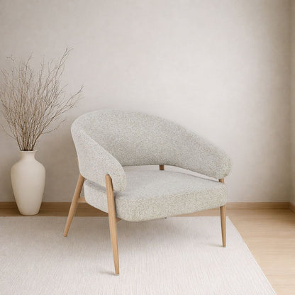 Fauteuil Dilan Hush Oak in een interieur