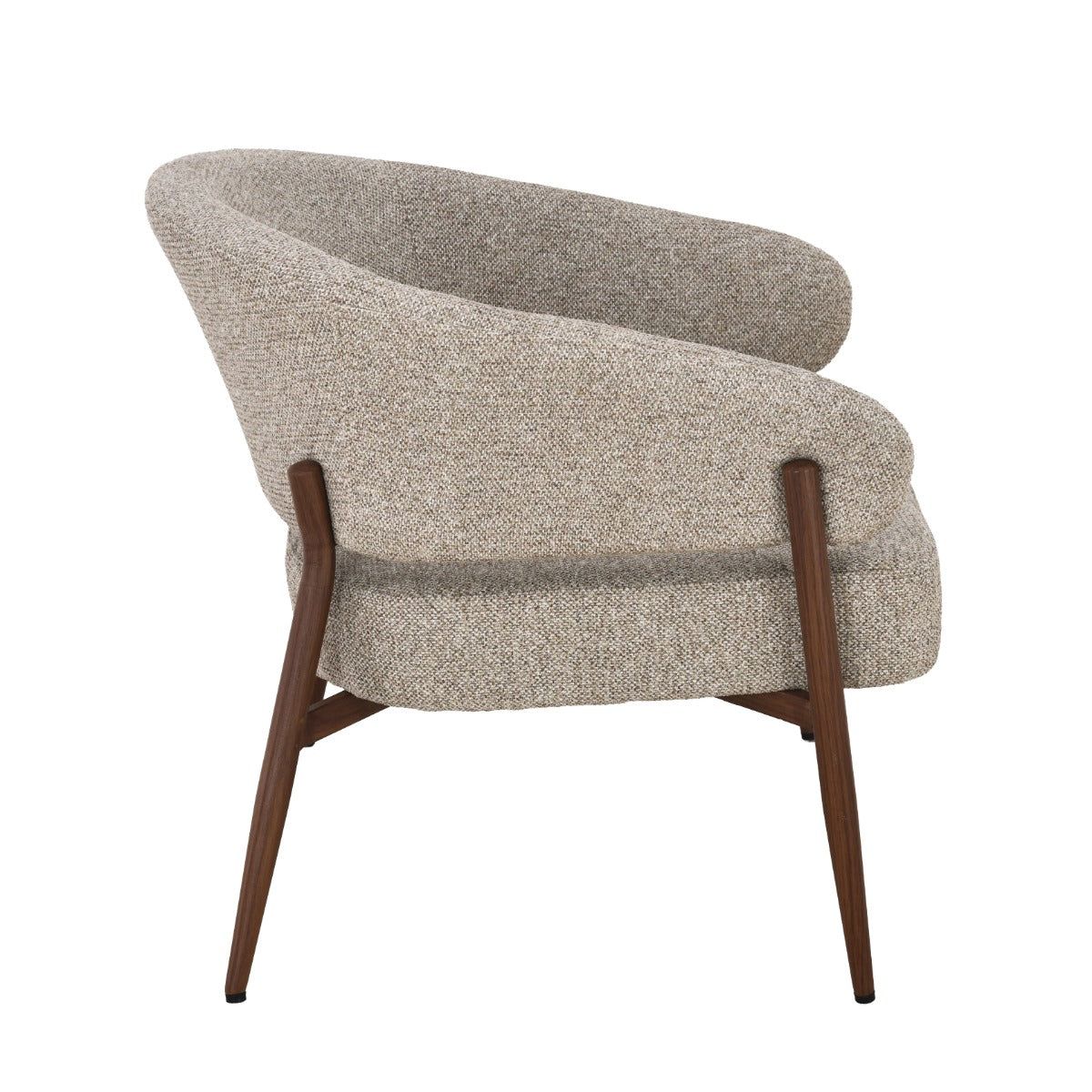 Zijaanzicht van de fauteuil Dilan Hush Walnut