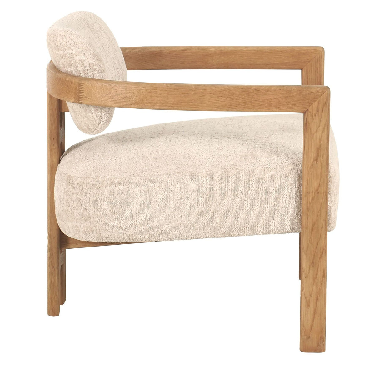 Fauteuil Kelly Sand naturel in sfeervolle zithoek MUST Living