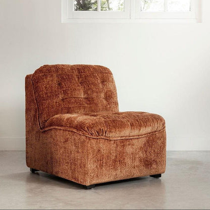 Fauteuil Liberty Glamour Kaneel van MUST Living, kuipstoel in warm kaneelbruin velvet