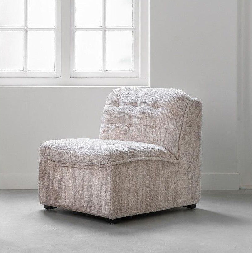 Fauteuil Liberty Glamour Naturel van MUST Living, vooraanzicht met brede zitting