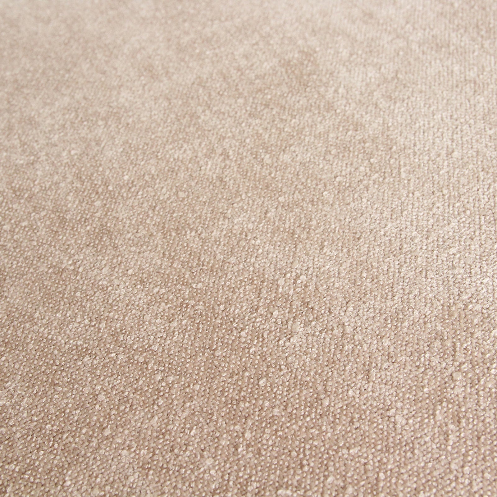 Freya eetkamerstoel van Raw Materials, twee crème stoelen samen, de set zoals hij geleverd wordt
