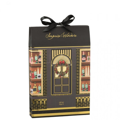 Surprise window van J-Line in zwart als cadeau gestyled