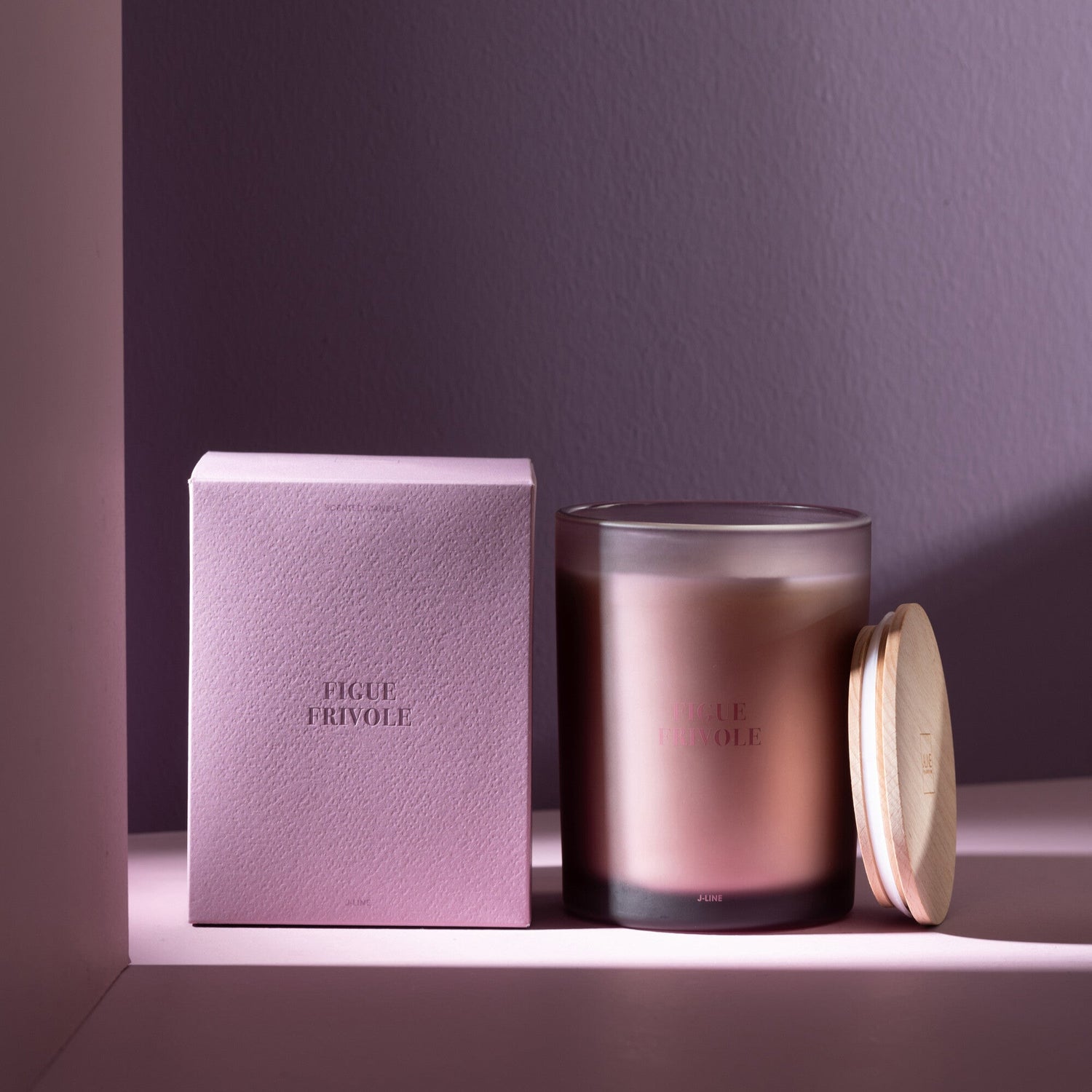Geurkaars Accords Essentiels Figue Frivole 52 Uur - Geurkaars - J-Line - livinglovely.nl