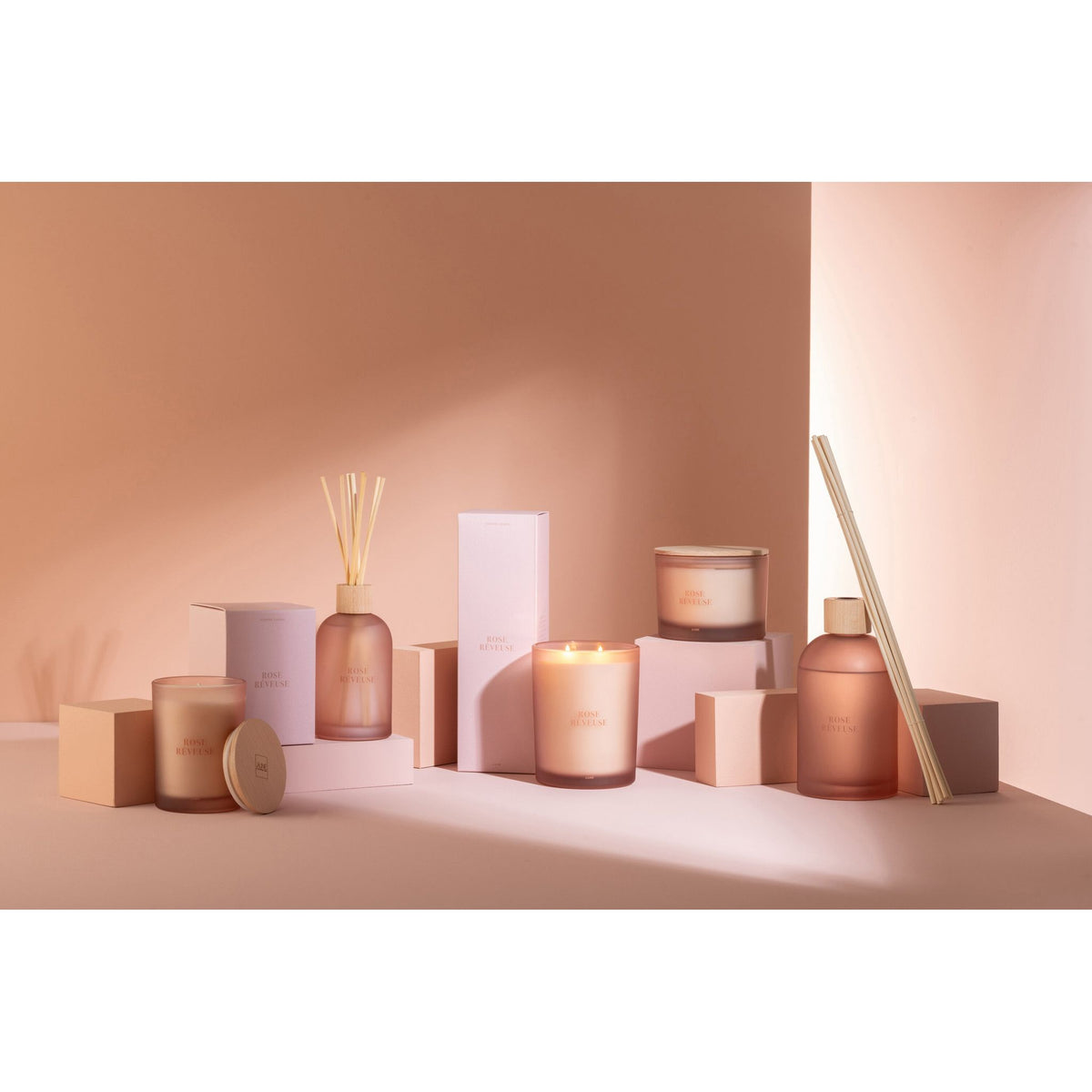 Geurkaars Accords Essentiels Rose Rêveuse 38 Uur