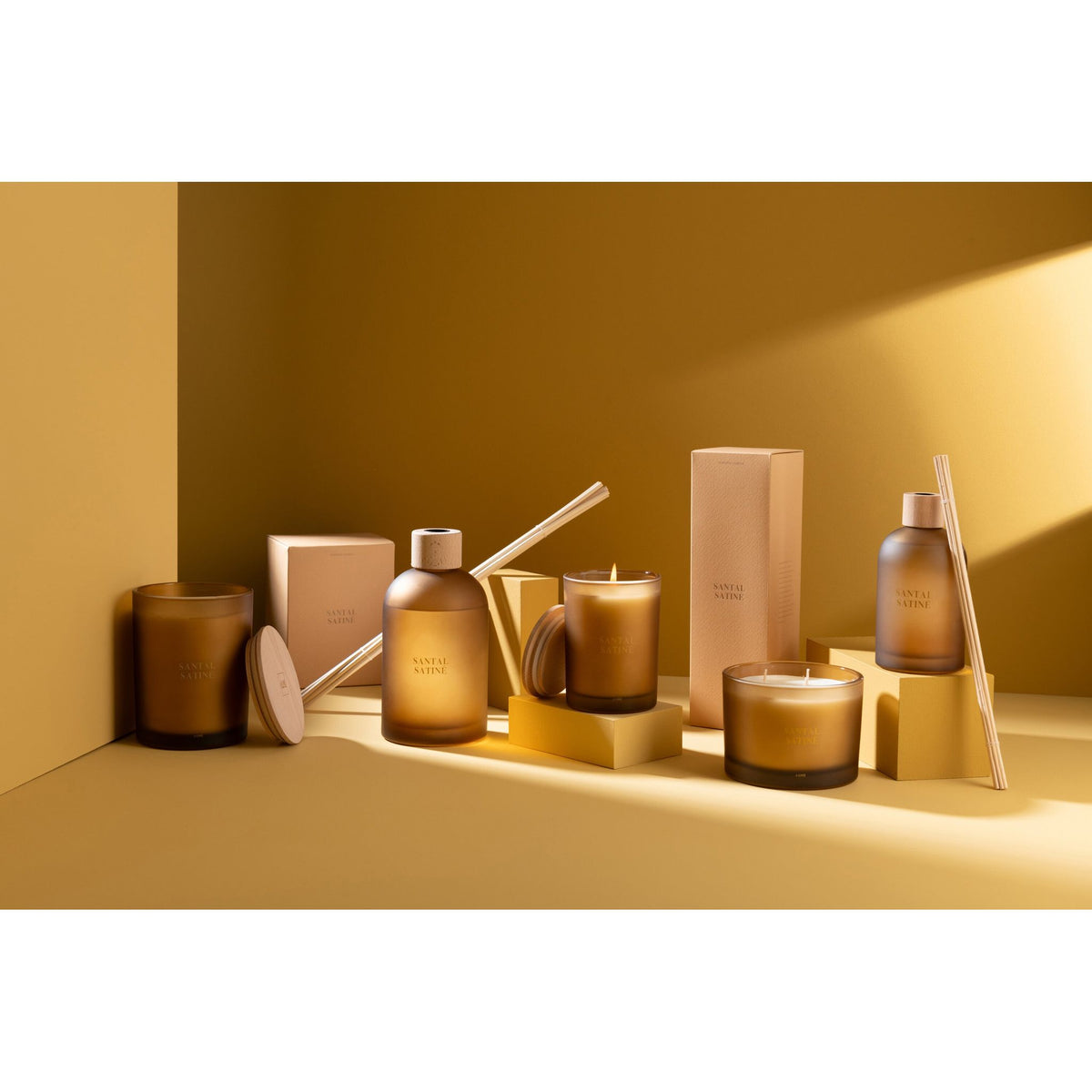 Geurkaars Accords Essentiels Santal Satiné 38 Uur