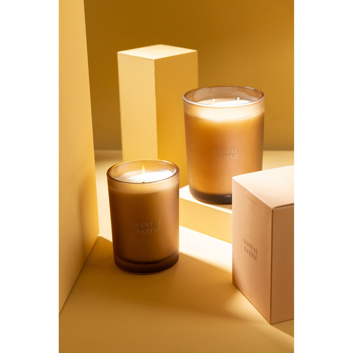 Geurkaars Accords Essentiels Santal Satiné 52 Uur