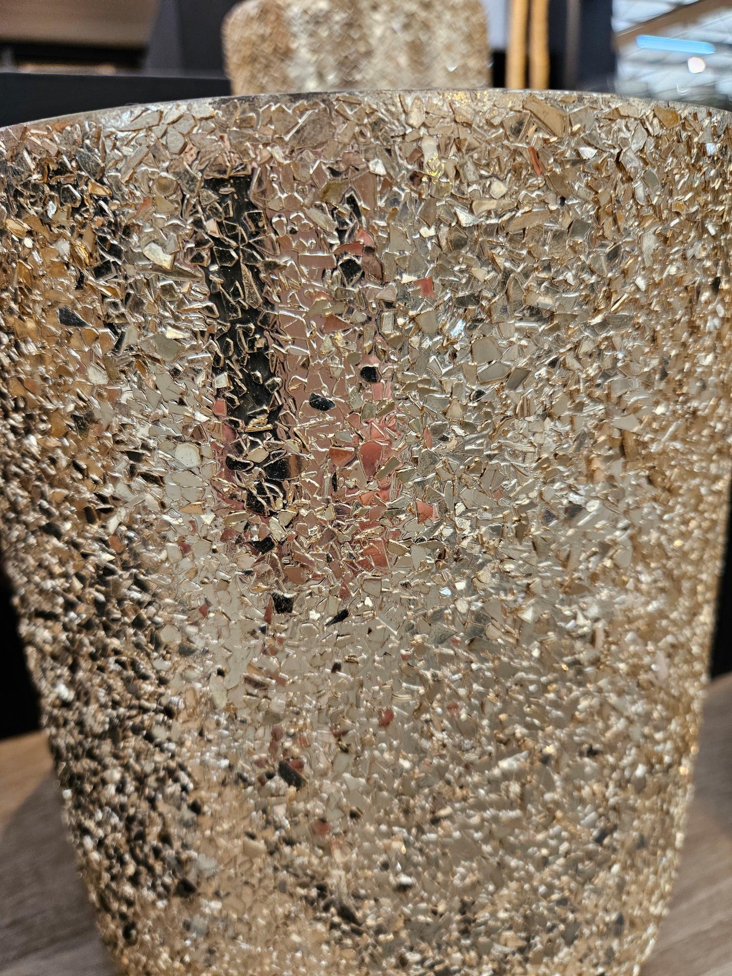 Geurkaars Luxuria Goud Medium J-Line - 60 Uur - Geurkaars - J-Line - livinglovely.nl