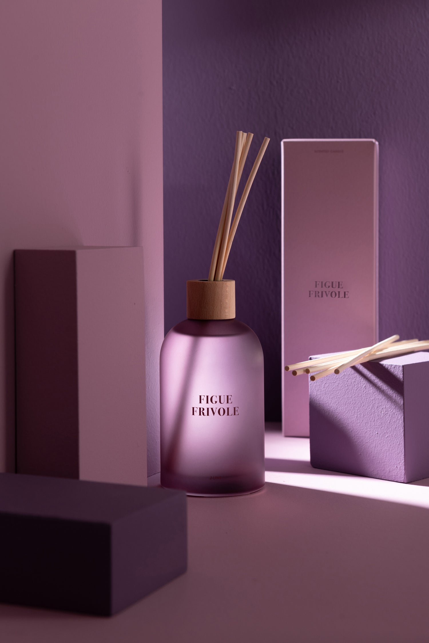 Geurstokjes Accords Essentiels Figue Frivole 250ml - Geurstokjes - J-Line - livinglovely.nl