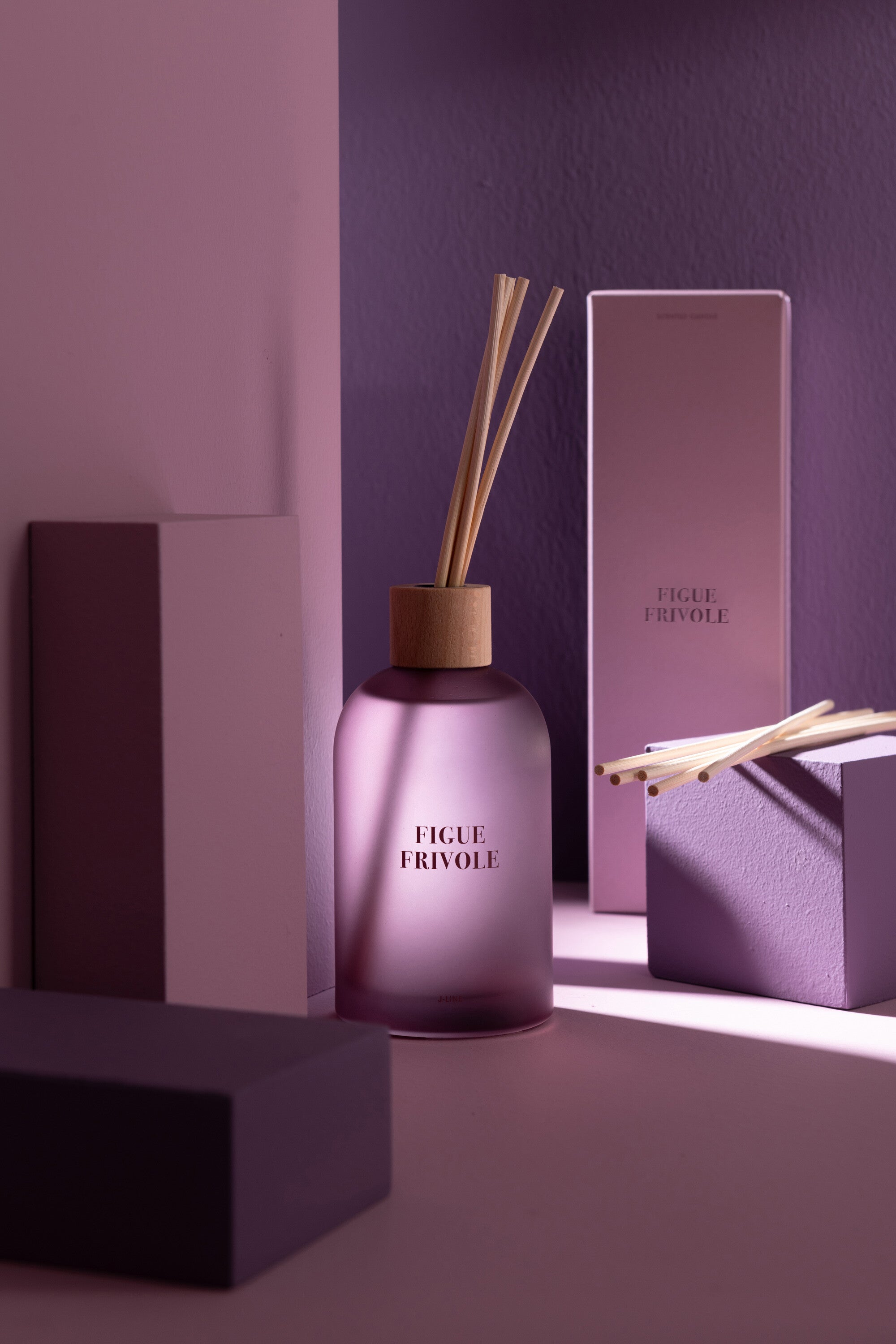 Geurstokjes Accords Essentiels Figue Frivole 250ml - Geurstokjes - J-Line - livinglovely.nl