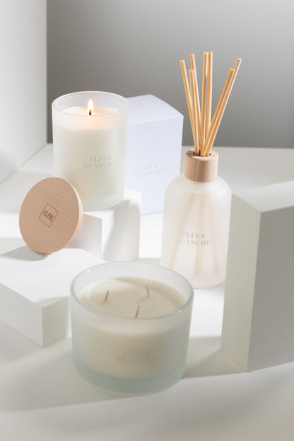 Geurstokjes Accords Essentiels Fleur Blanche 250ml - Geurstokjes - J-Line - livinglovely.nl