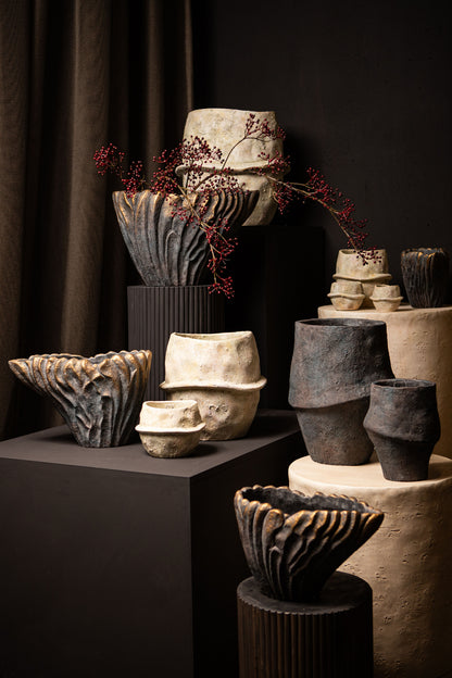 Haania Beige Cement Round Pot With Middle Line XL PTMD - Pot - PTMD - livinglovely.nl