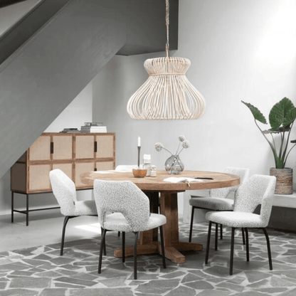 Hanglamp Fungo Large van MUST Living, onderaanzicht met zicht op het grove vlechtwerk