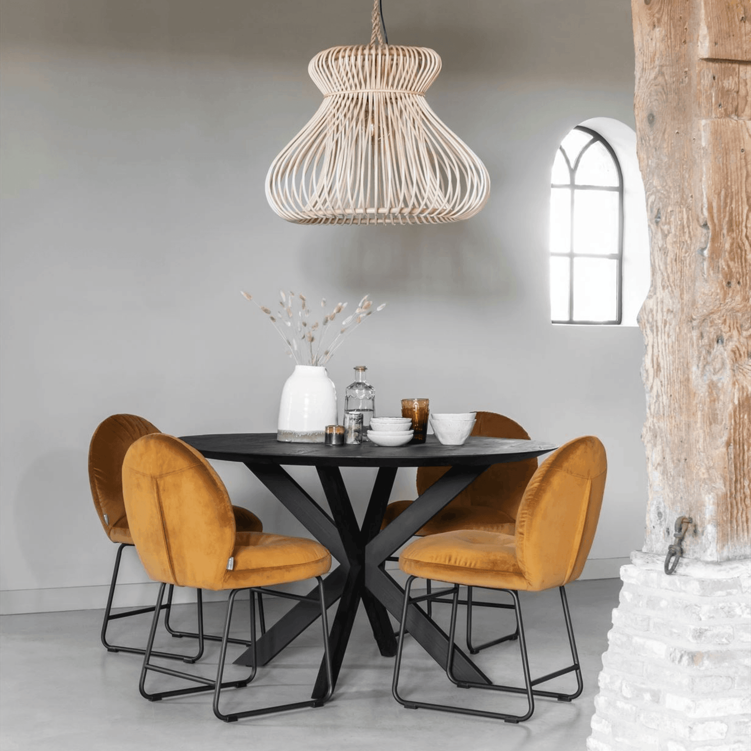 Hanglamp Fungo Large van MUST Living, bovenaanzicht met de ophanging
